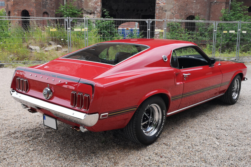Ford Mustang Mach 1 mieten
