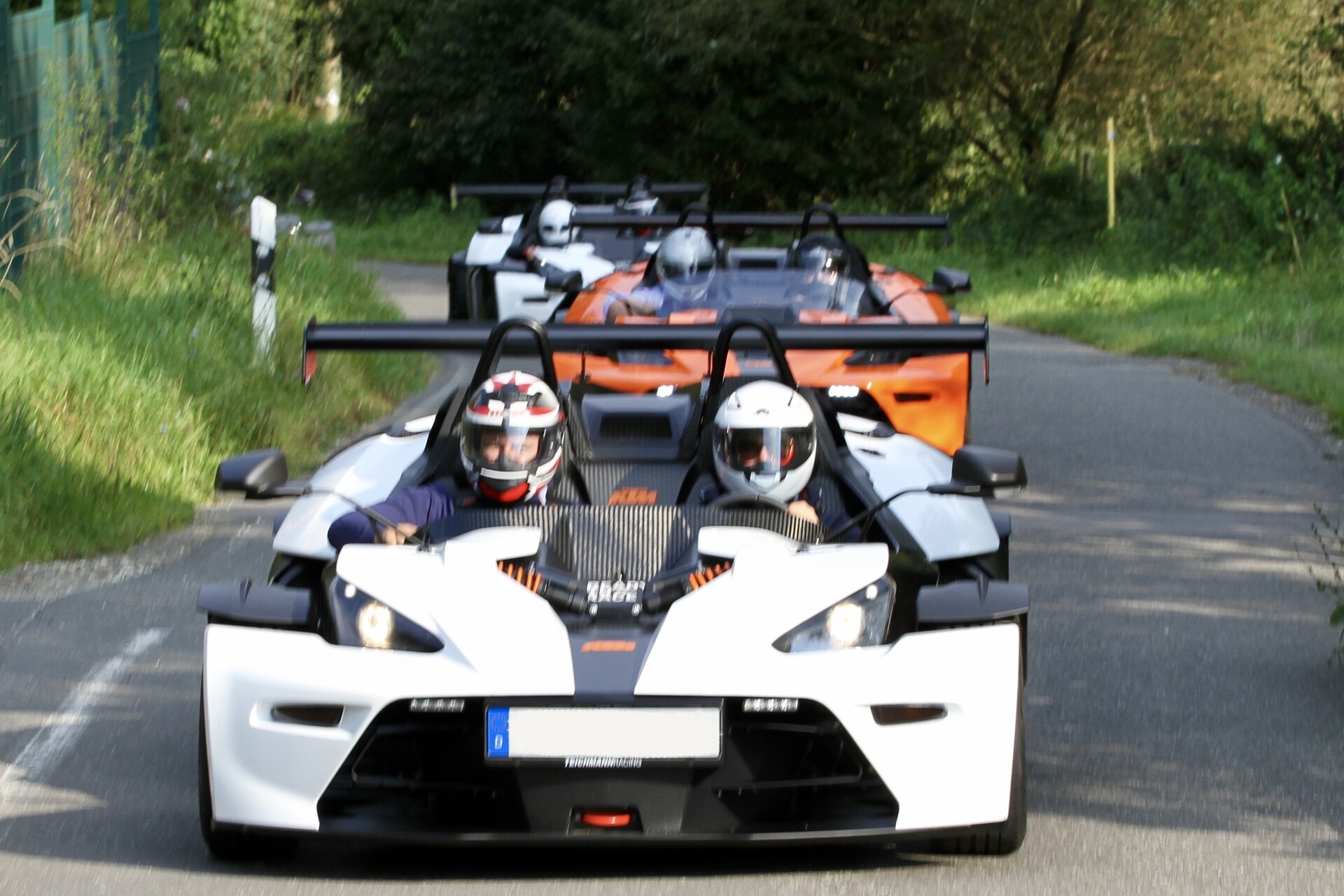 KTM X-BOW fahren: Rund um den Ring