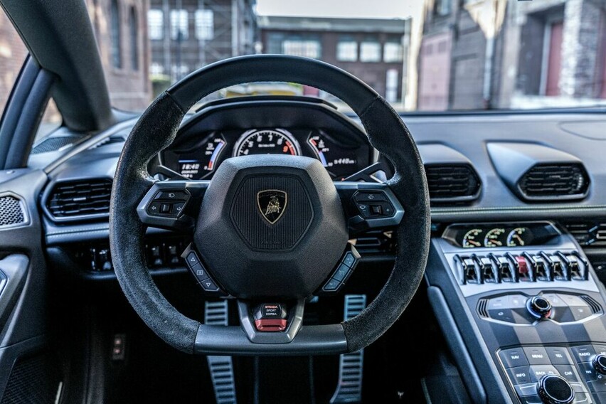 Lamborghini Huracan fahren