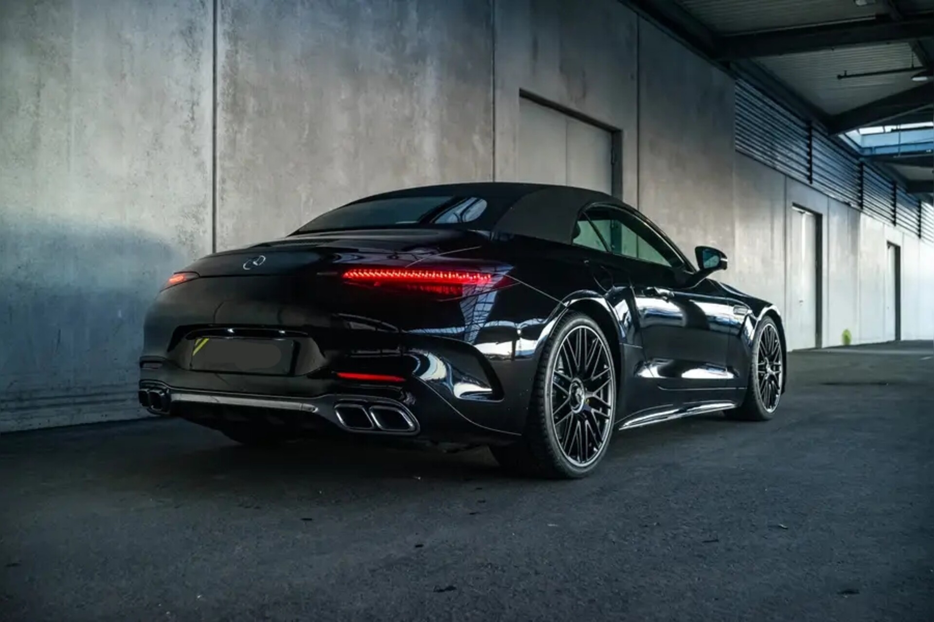 Mercedes AMG SL63 Roadster mieten