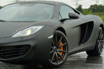 McLaren MP4-12C fahren