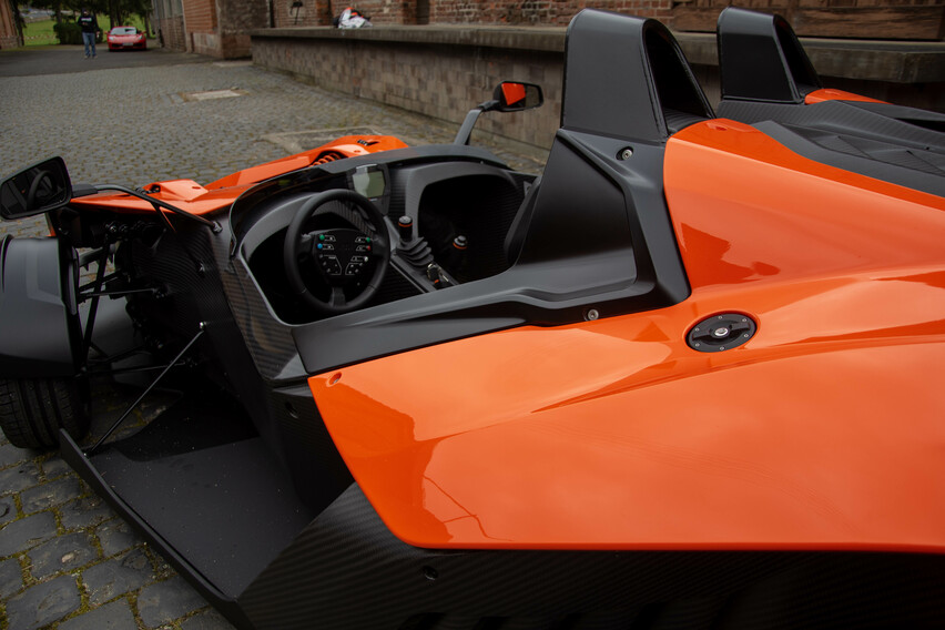 KTM X-Bow fahren