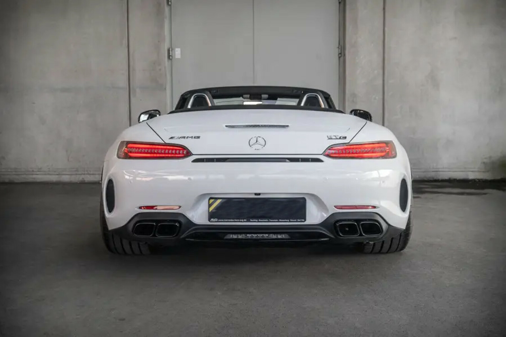 Mercedes AMG GTC Roadster mieten