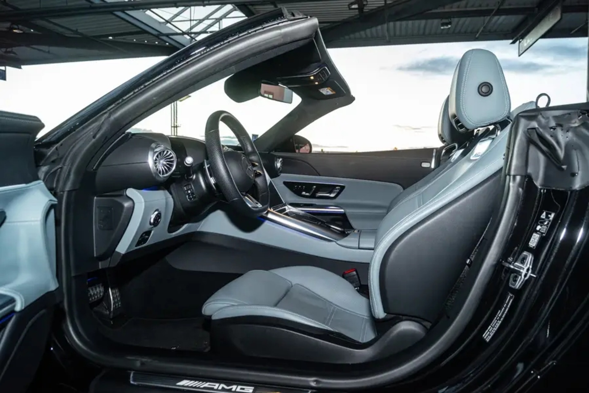 Mercedes AMG SL63 Roadster mieten