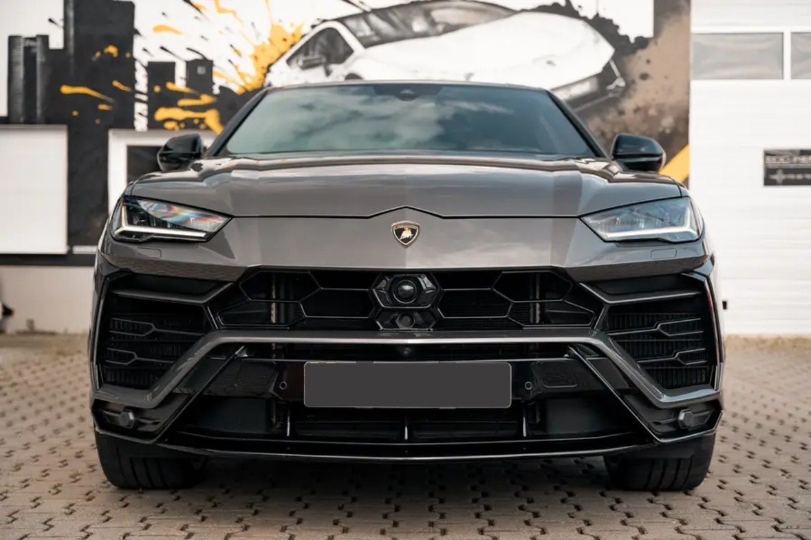 Lamborghini Urus mieten