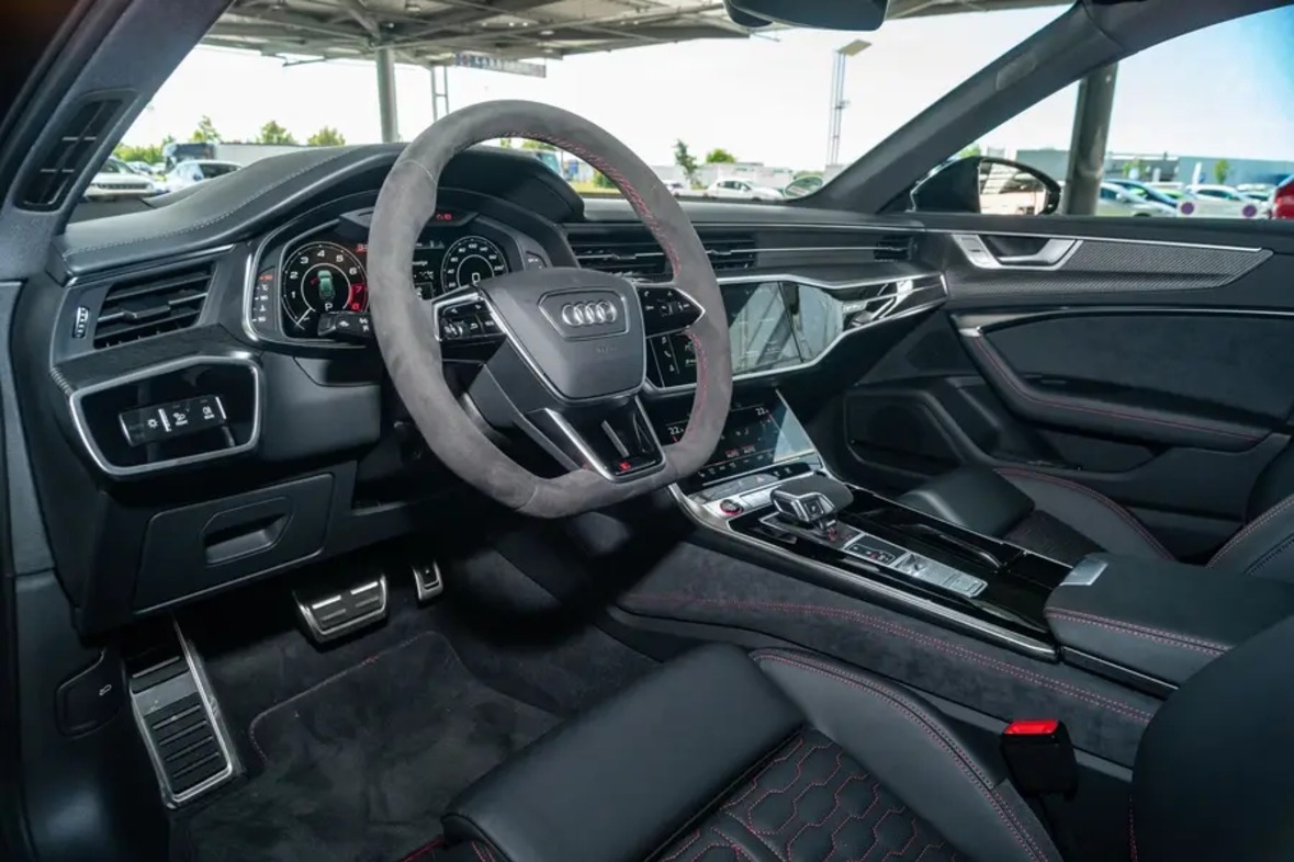 Audi RS6 Avant mieten