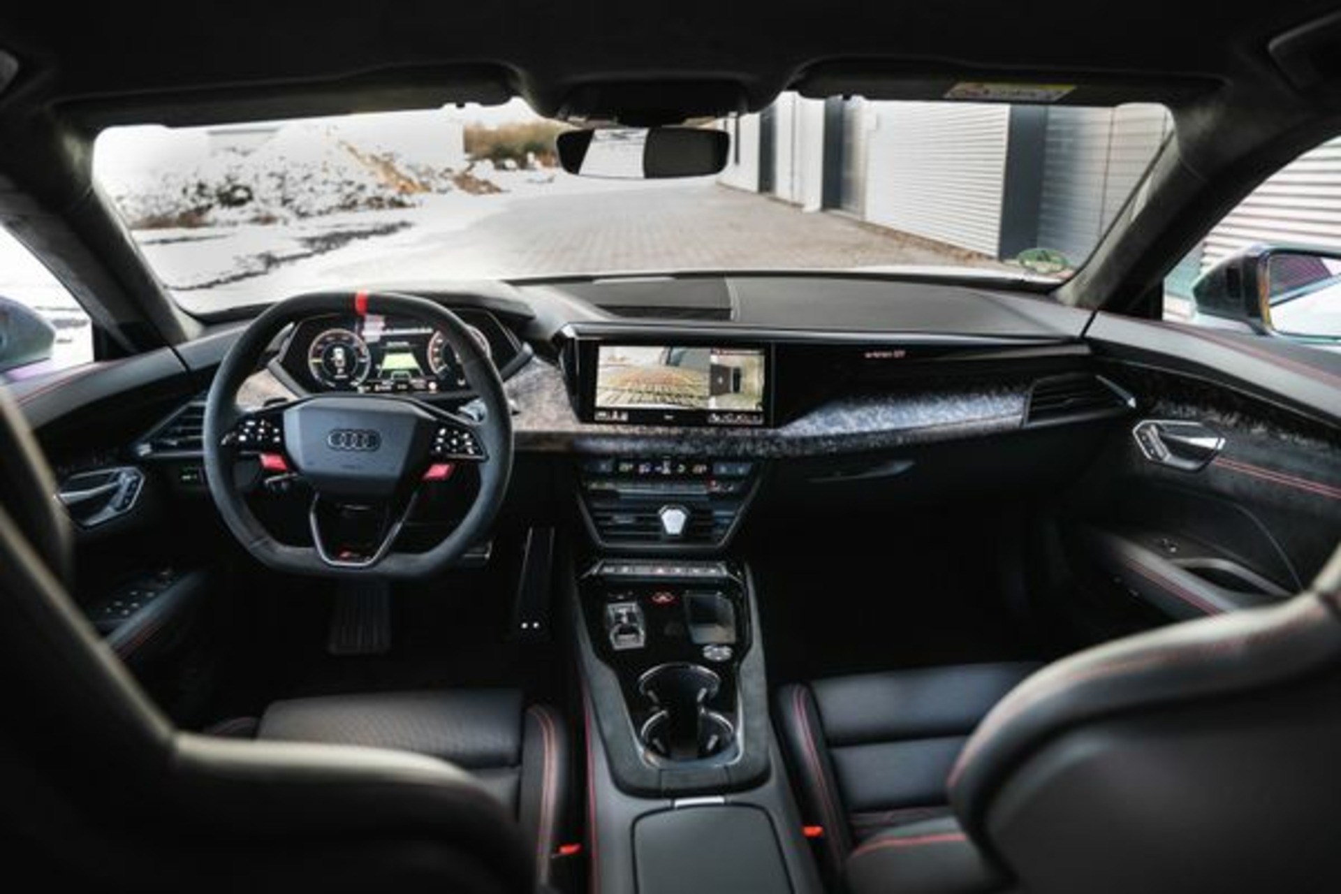 Audi RS e-tron GT performance mieten